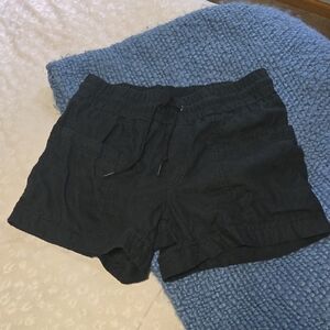 Althelta Black Linen Shorts Size 6